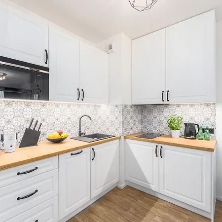 Lily Apartment Kolobrzeg Exterior photo