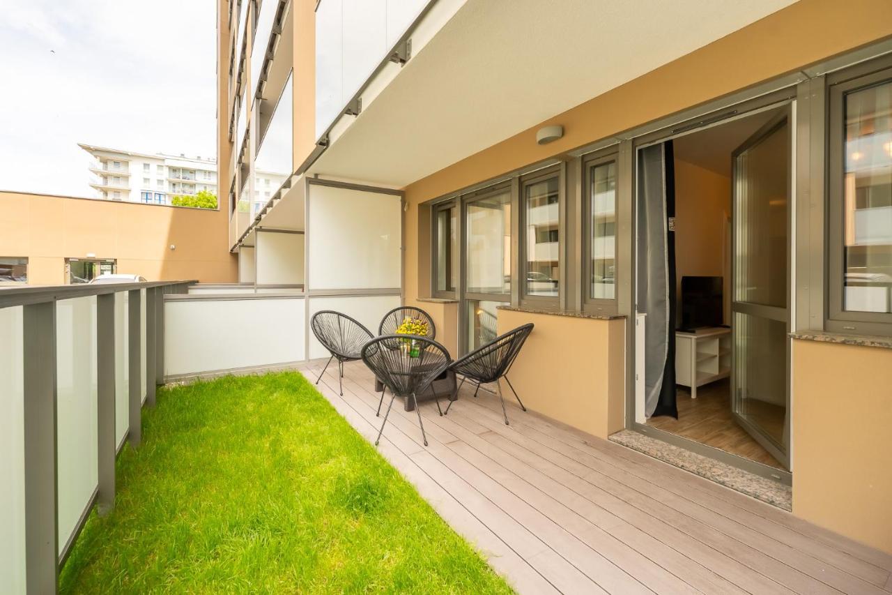 Lily Apartment