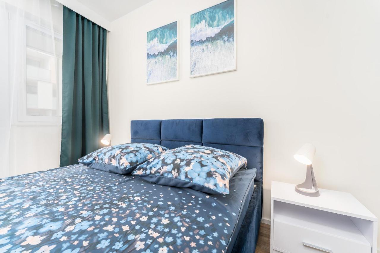 Lily Apartment